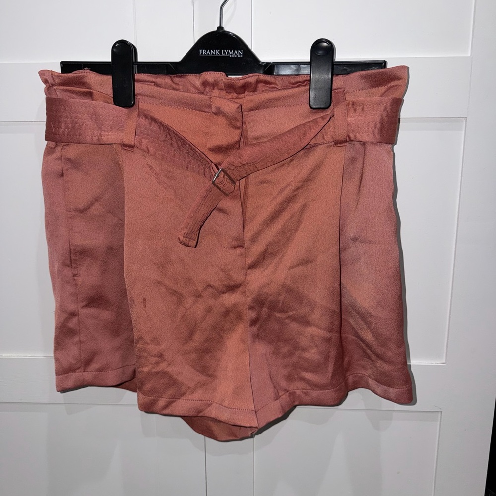 Women's High-Waist Shorts in Dusty Rose
